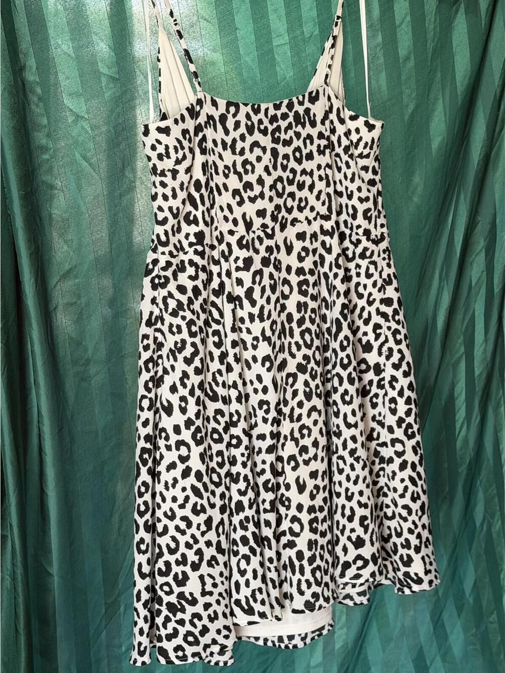 Express Women's Leopard Print Sleeveless Dress - Size Large - Picture 4 of 8